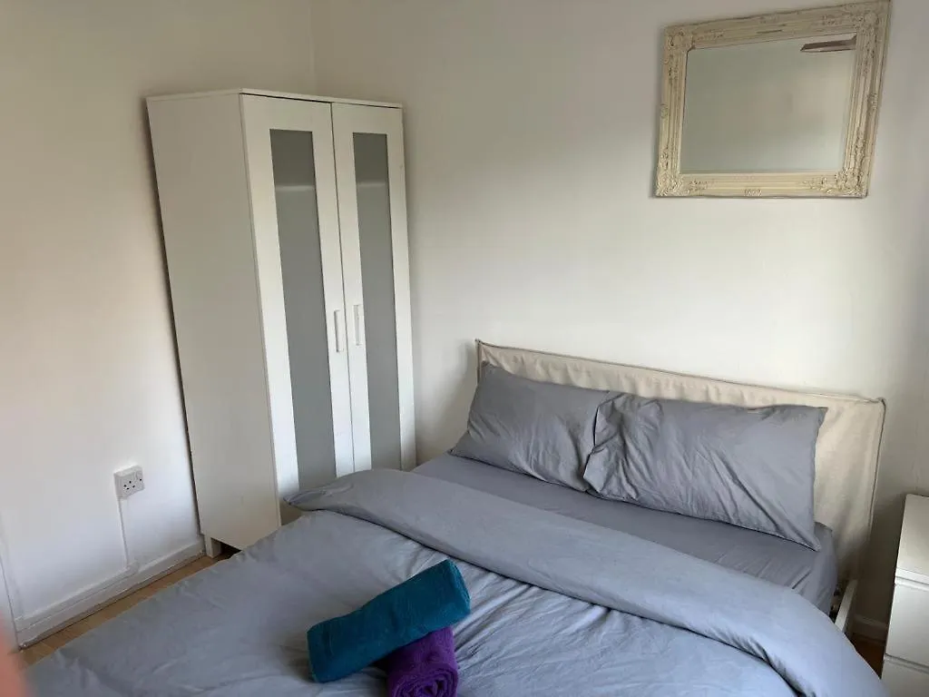 Double Room Near Canary Wharf 28 Londýn Ubytování v soukromí